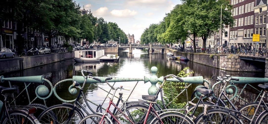 Flights To Amsterdam From 886 Return On Singapore Airlines Most   Amsterdam 6 